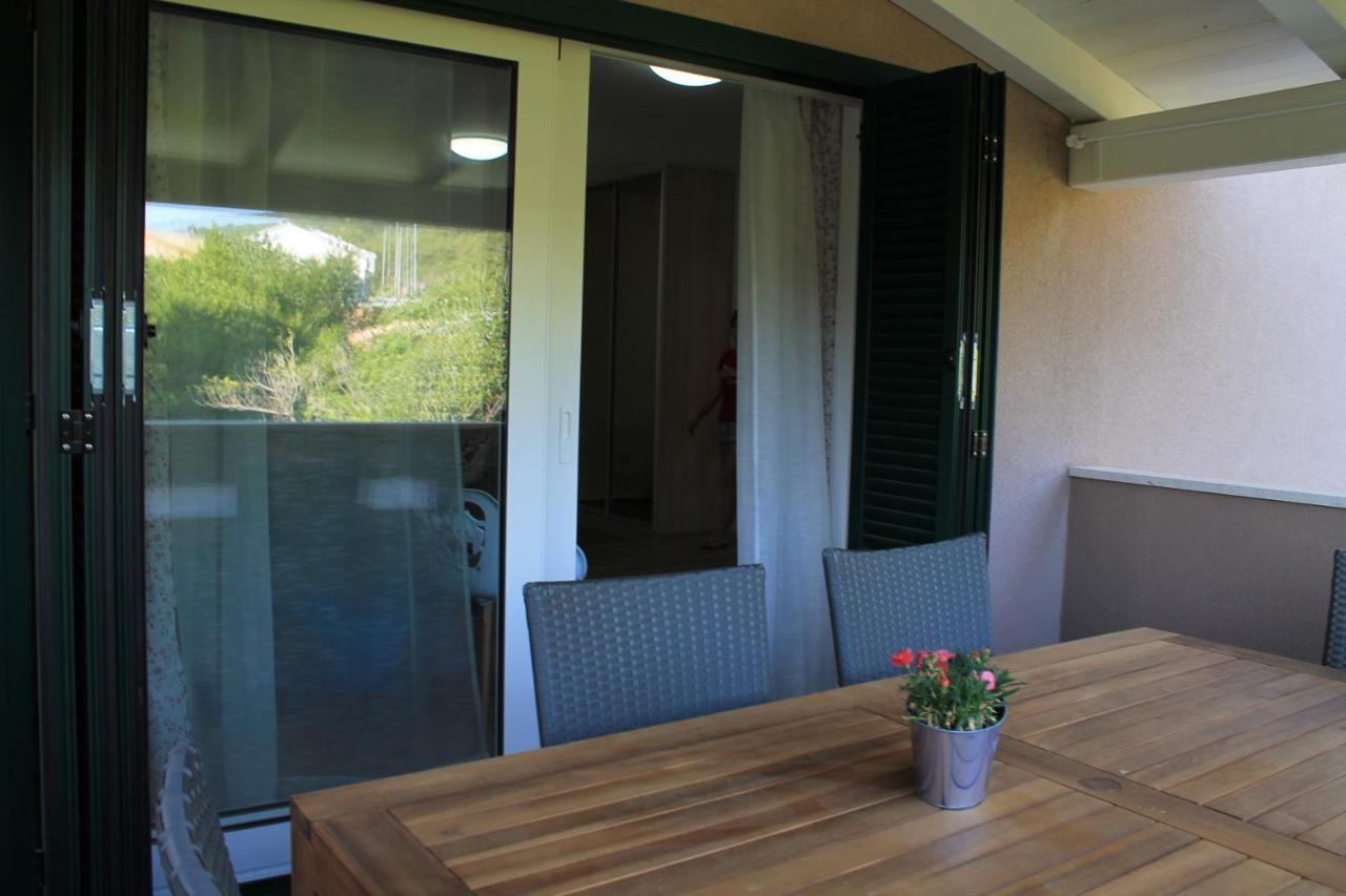 Apartmani Matea Црес Экстерьер фото