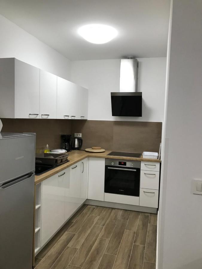 Apartmani Matea Црес Экстерьер фото