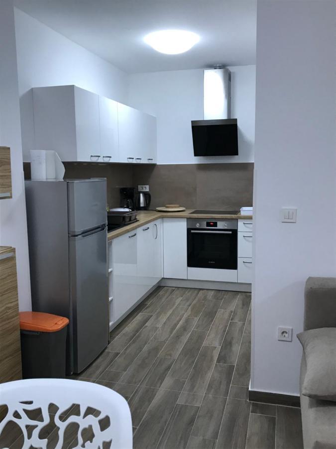 Apartmani Matea Црес Экстерьер фото